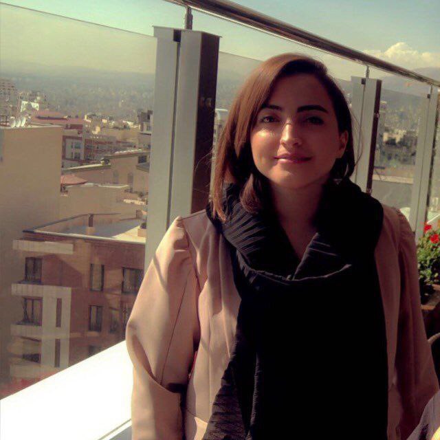 نیلوفر علی حسنی